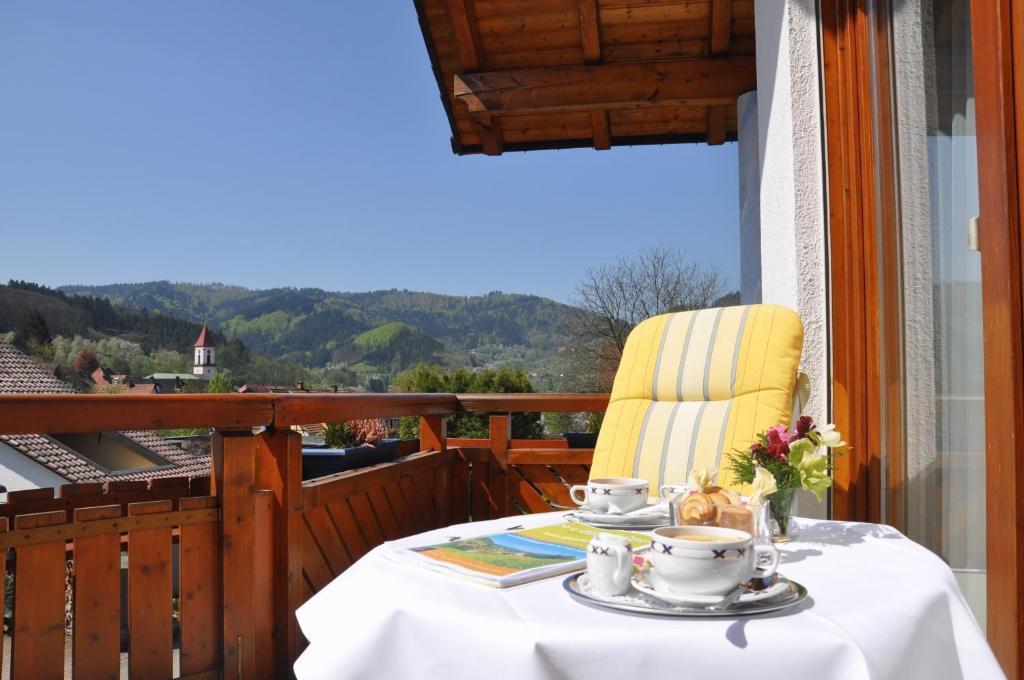 Hotel-Pension Breig Garni Ottenhöfen im Schwarzwald Exterior foto